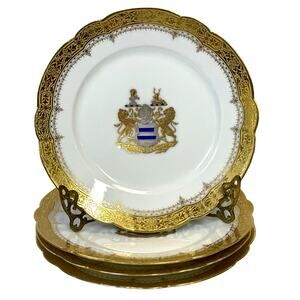 Sèvres Porcelain Château des Compiegne 1848 Heraldic Armorial Cabinet Plate